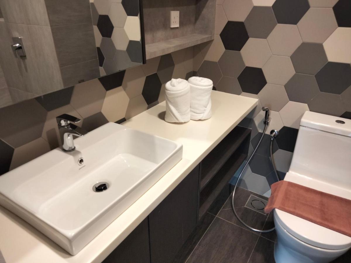 Ceylonz Suites Bukit Bintang I Homebrickz Kuala Lumpur Exterior foto